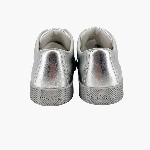 Prada Cap Toe Low Top Sneakers Size 41 US 11 Metallic Silver Leather Logo Shoe - Picture 6 of 14